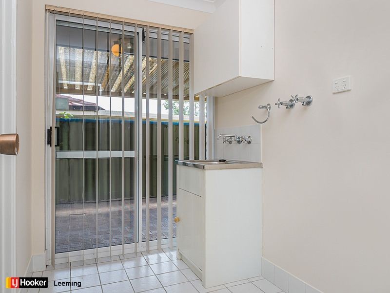 5 Sunshine Place, Bibra Lake WA 6163