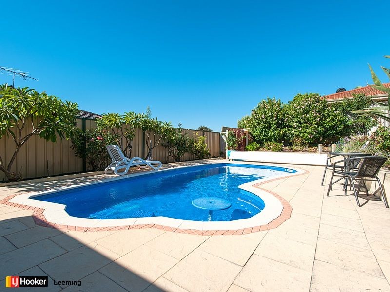 37 Casserly Drive, Leeming WA 6149