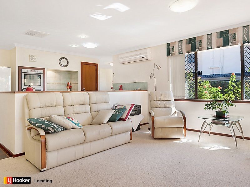 37 Casserly Drive, Leeming WA 6149