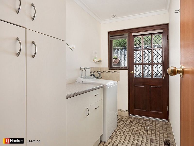 37 Casserly Drive, Leeming WA 6149