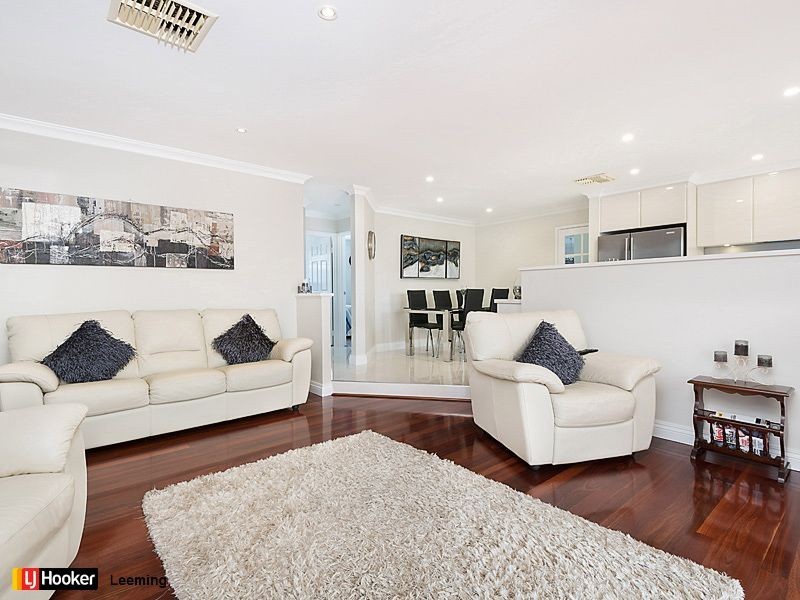 14 Sierra Chase, Leeming WA 6149