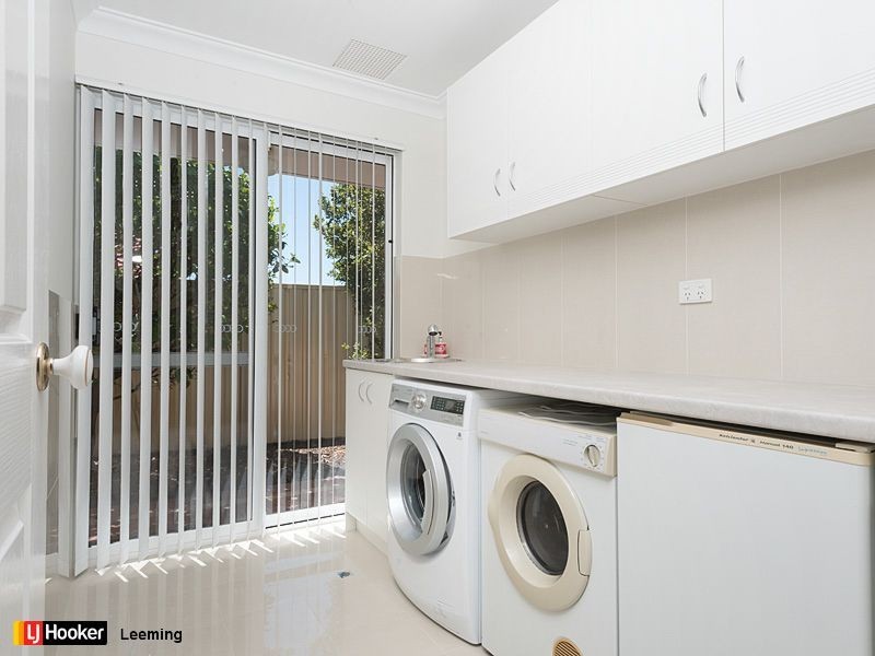 14 Sierra Chase, Leeming WA 6149