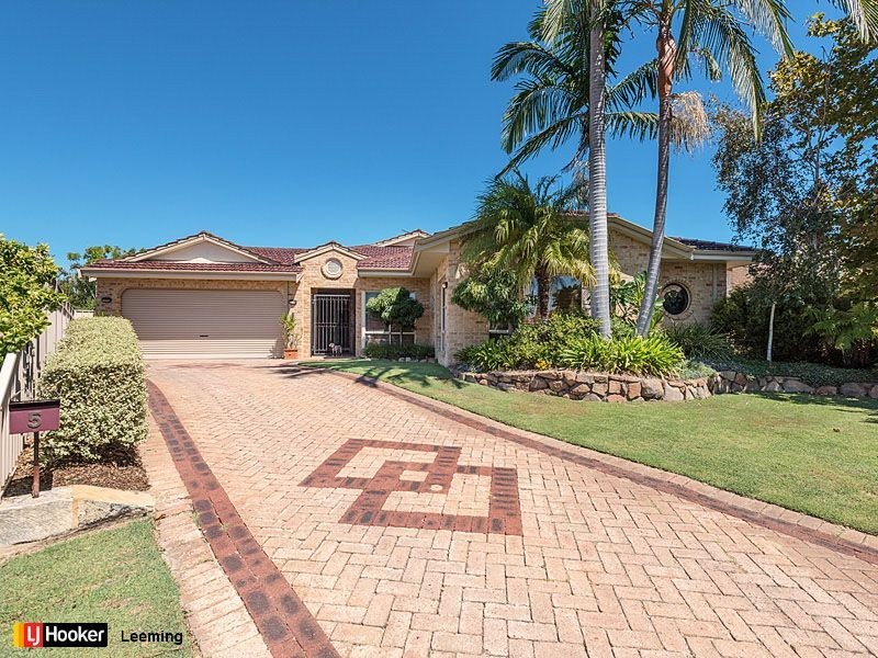 5 Cain Place, Leeming WA 6149