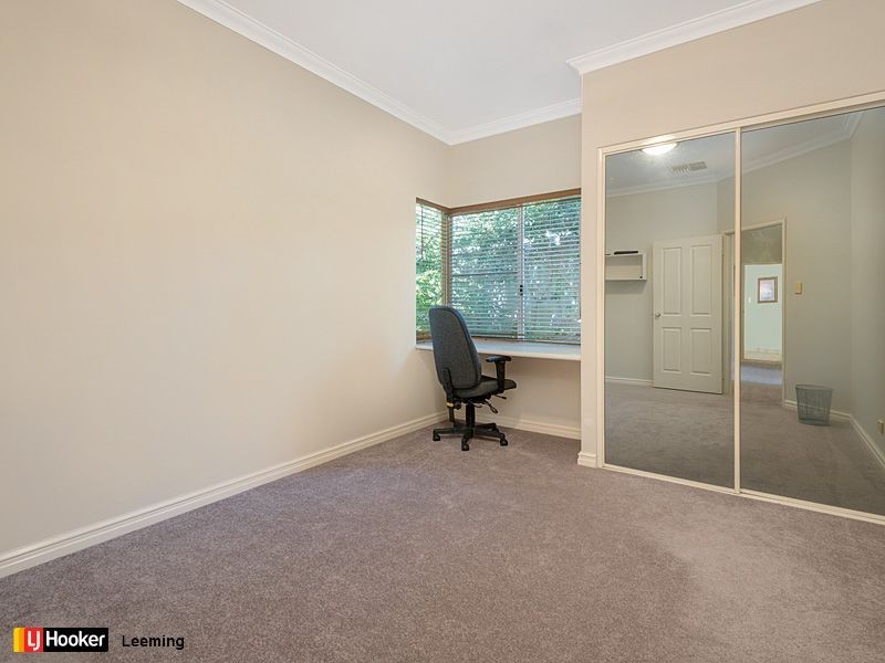 5 Cain Place, Leeming WA 6149