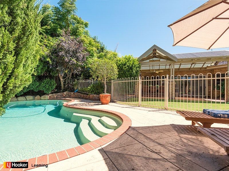 5 Cain Place, Leeming WA 6149