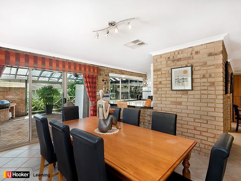 8 Sylvan Crescent, Leeming WA 6149