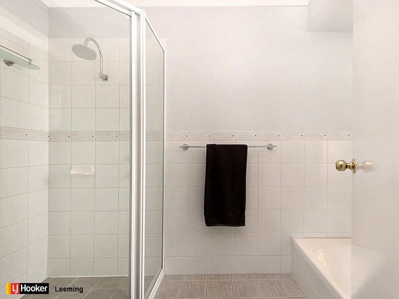 8 Sylvan Crescent, Leeming WA 6149