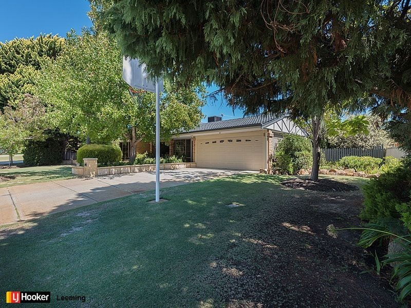 8 Sylvan Crescent, Leeming WA 6149