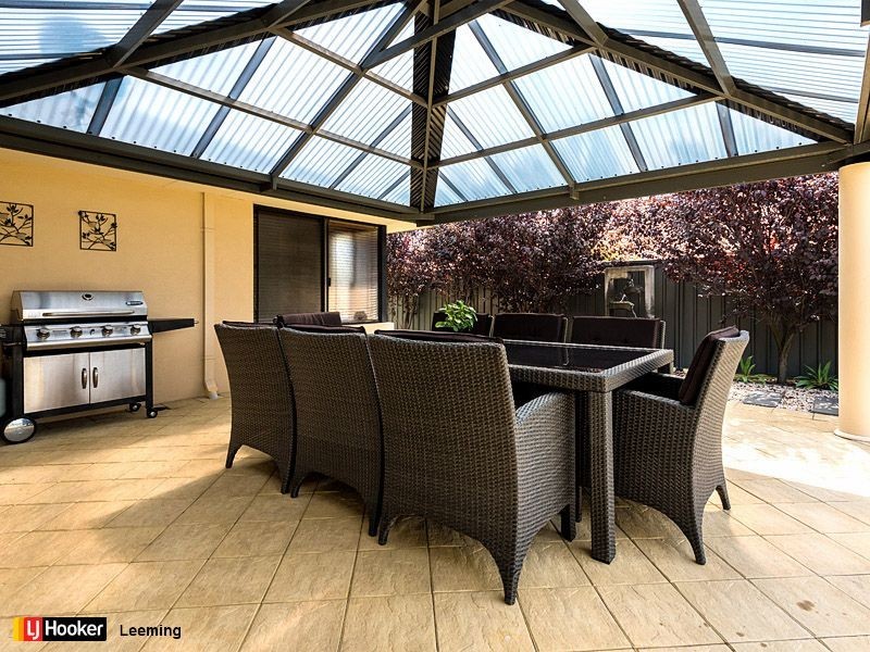 46 Oakhill Drive, Canning Vale WA 6155