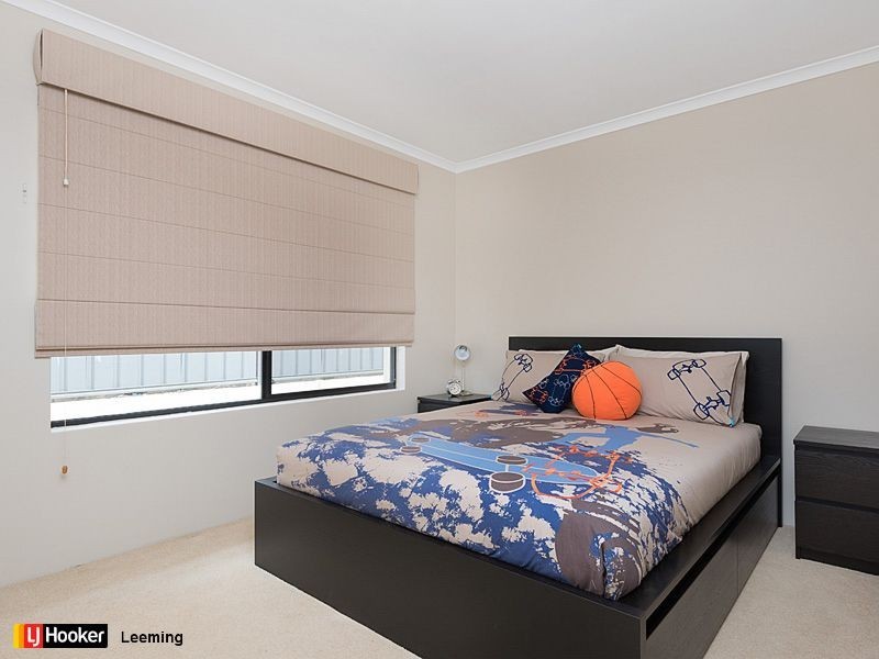 46 Oakhill Drive, Canning Vale WA 6155