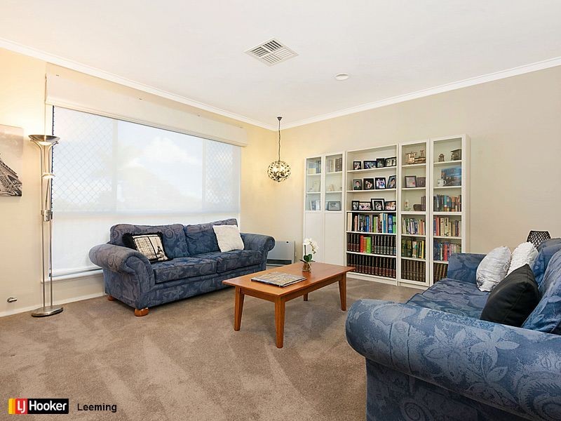 14 Devenish Way, Leeming WA 6149
