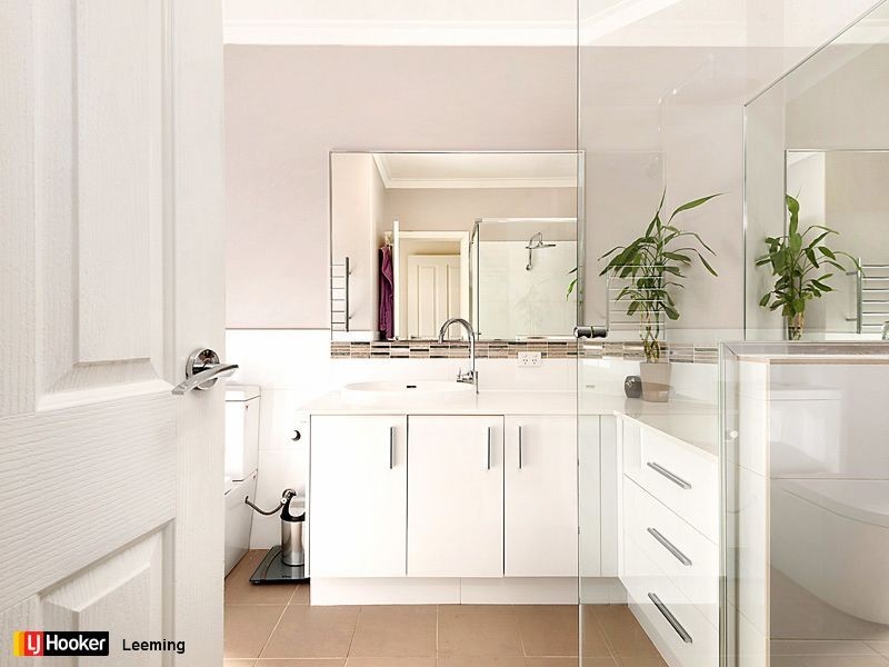 14 Devenish Way, Leeming WA 6149