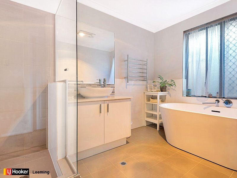 14 Devenish Way, Leeming WA 6149