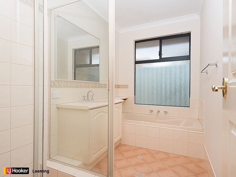 109B Kitchener Road, Alfred Cove WA 6154