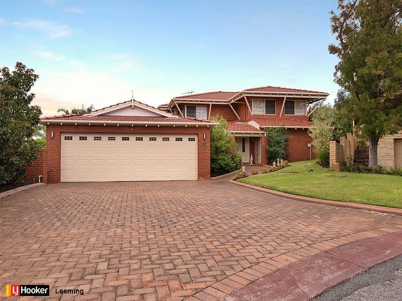 5 Wade Court, Leeming WA 6149