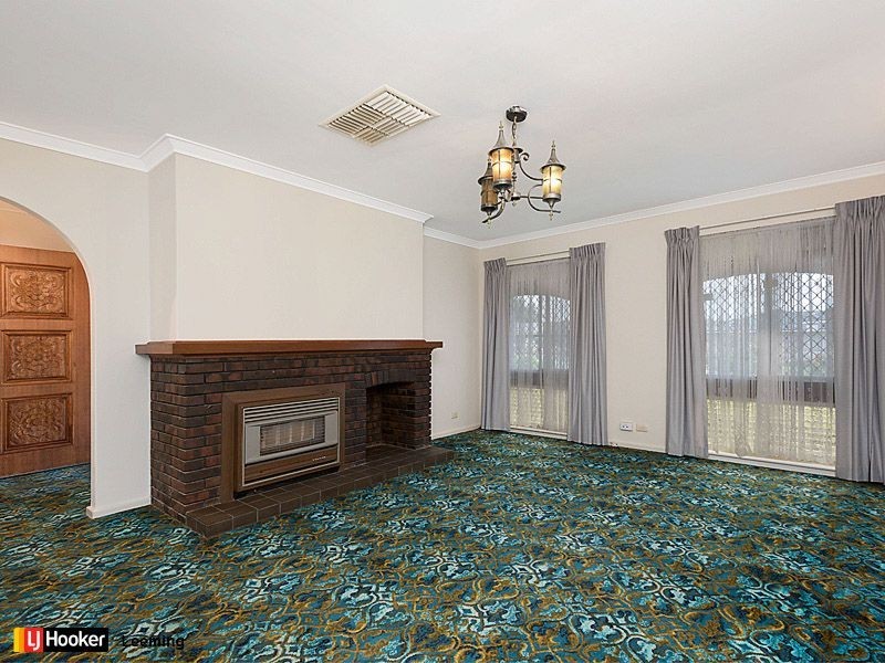 33 Mandora Way, Riverton WA 6148