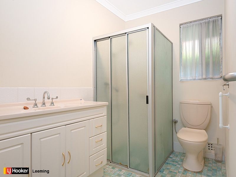 33 Mandora Way, Riverton WA 6148