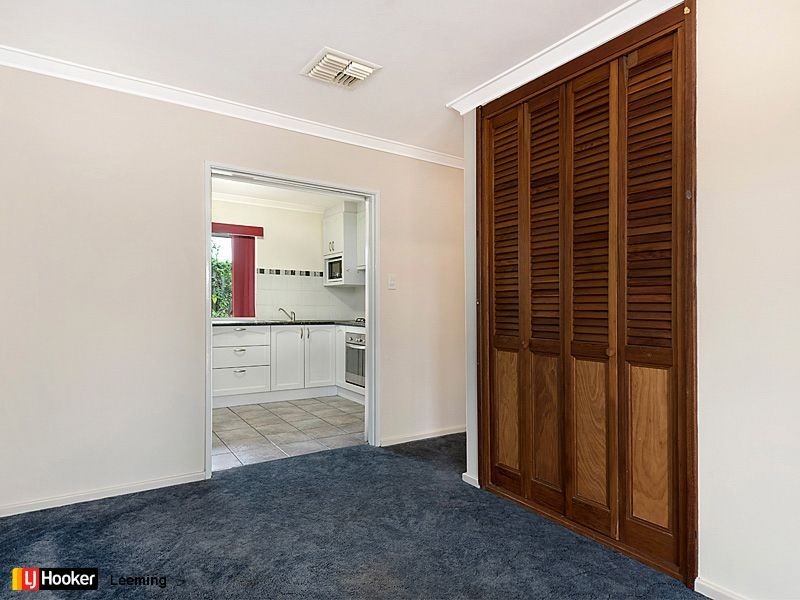 33 Mandora Way, Riverton WA 6148