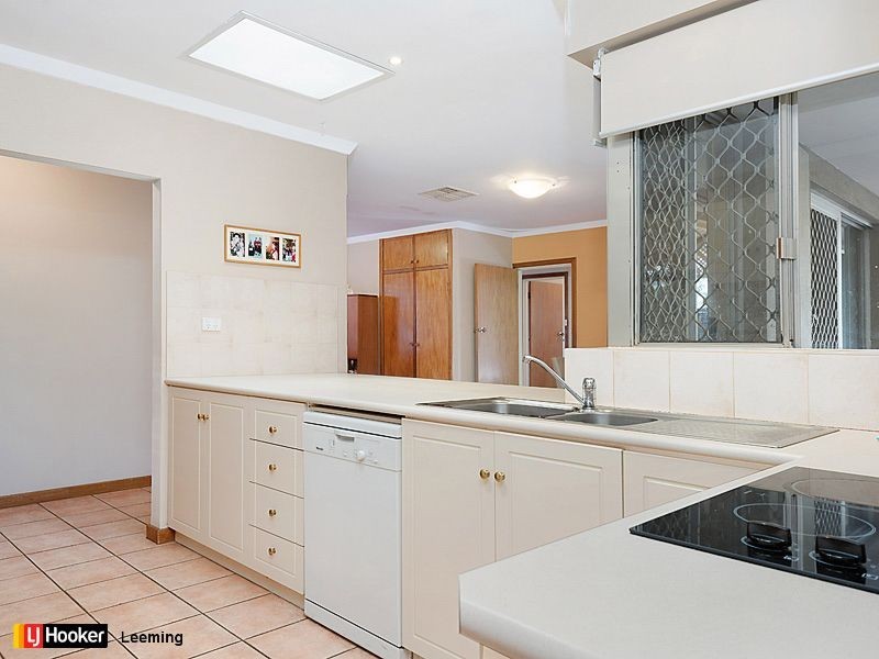 13 Piercy Way, Kardinya WA 6163