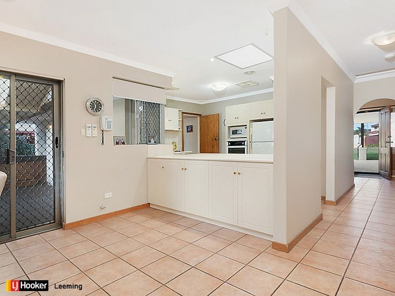 13 Piercy Way, Kardinya WA 6163