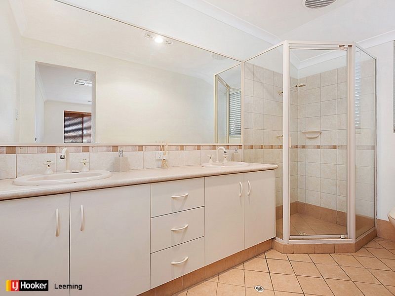13 Piercy Way, Kardinya WA 6163