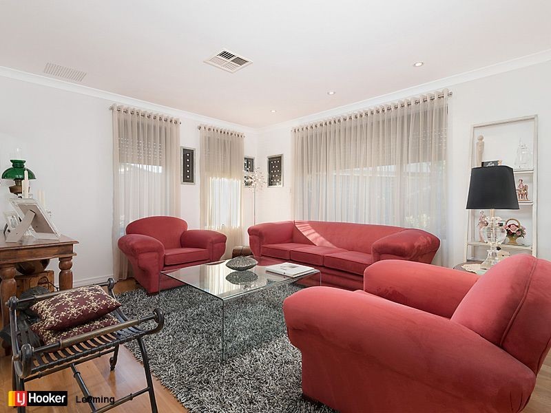 9A Reilly Court, Leeming WA 6149