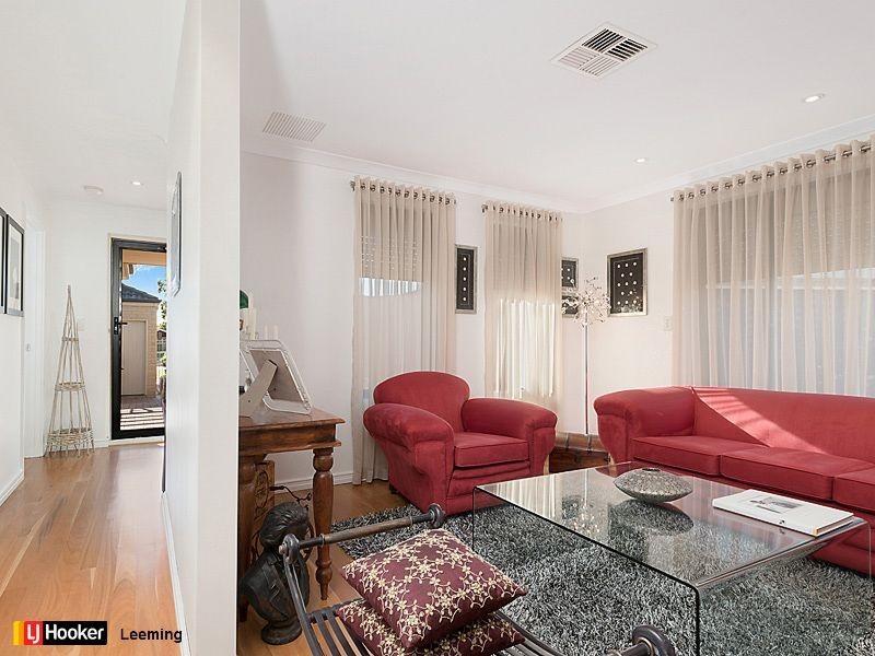 9A Reilly Court, Leeming WA 6149