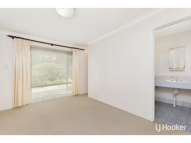 54 Beasley Road, Leeming WA 6149