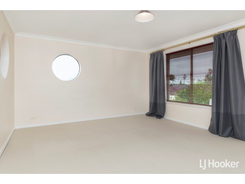 54 Beasley Road, Leeming WA 6149