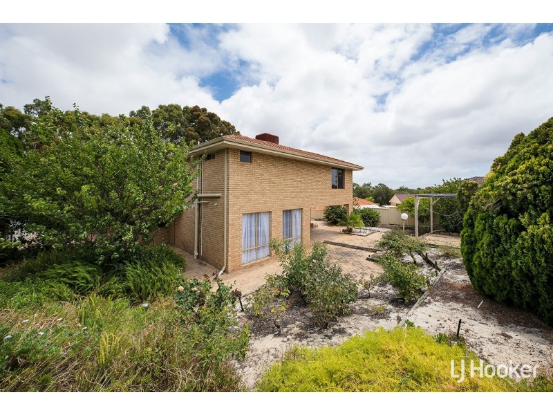 54 Beasley Road, Leeming WA 6149