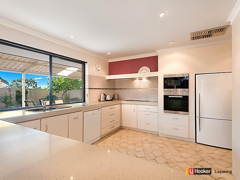 9 Reilly Court, Leeming WA 6149