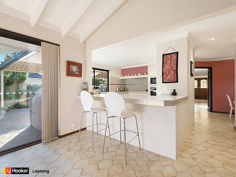 9 Reilly Court, Leeming WA 6149