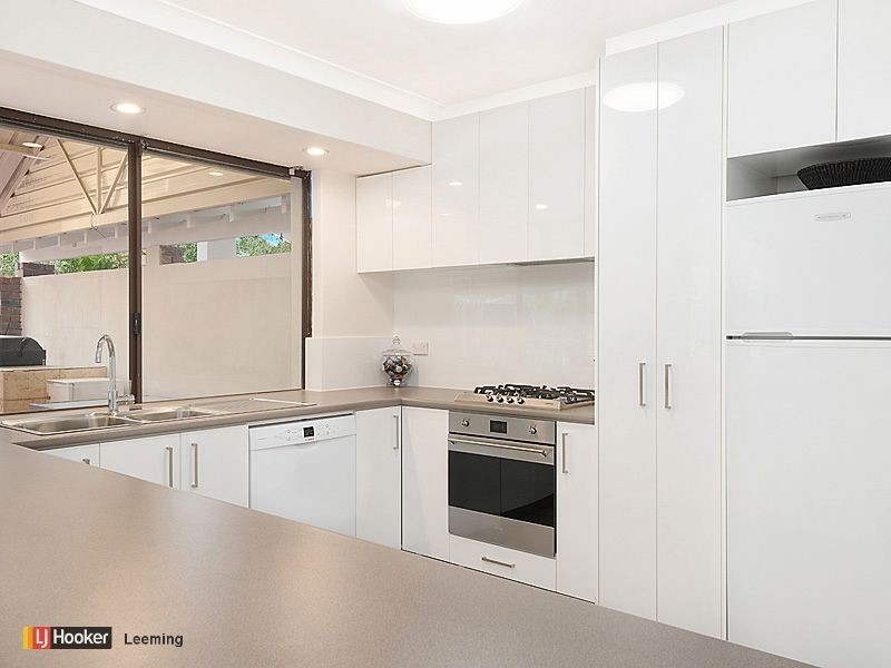 3 Rolland Court, Leeming WA 6149