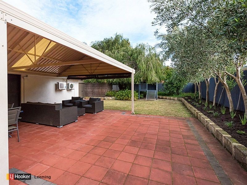 3 Rolland Court, Leeming WA 6149