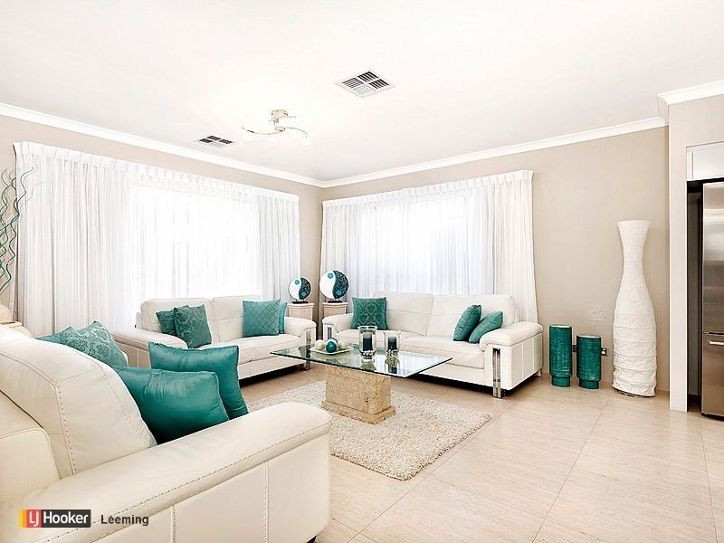 20 Delaronde Drive, Success WA 6164