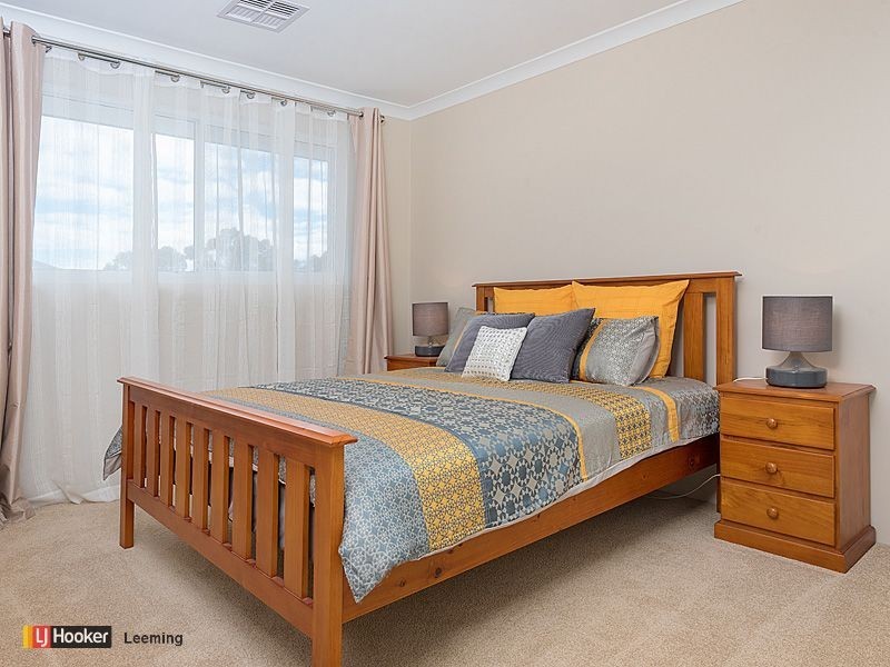 20 Delaronde Drive, Success WA 6164