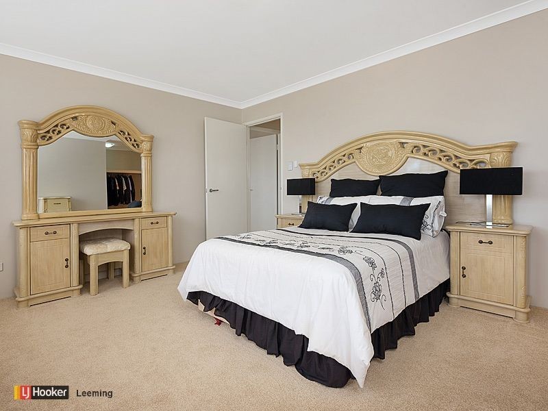 20 Delaronde Drive, Success WA 6164