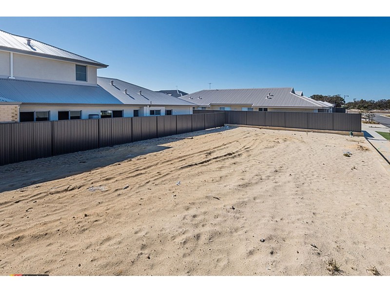 24 Clementine Boulevard, Banjup WA 6164