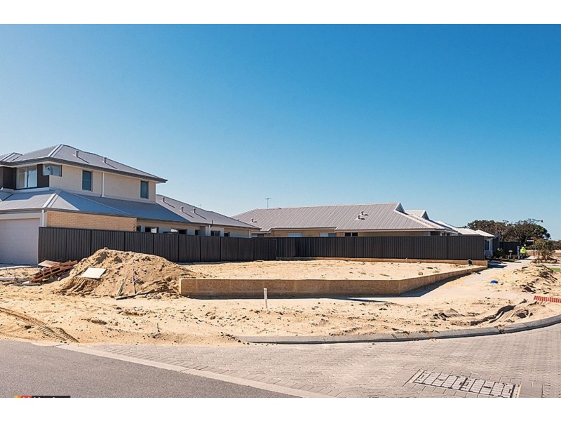 24 Clementine Boulevard, Banjup WA 6164