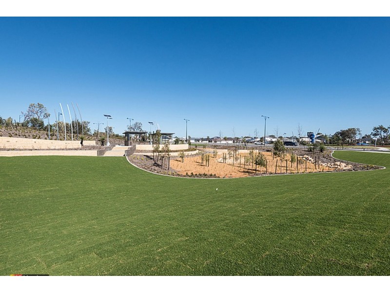 24 Clementine Boulevard, Banjup WA 6164