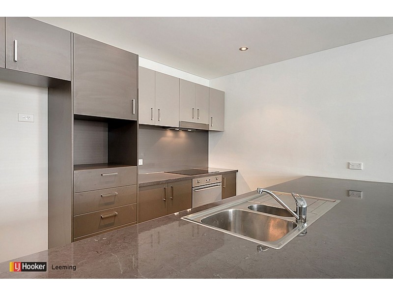 15/1 Stockton Bend, Cockburn Central WA 6164