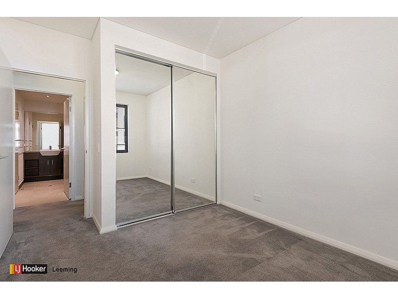 15/1 Stockton Bend, Cockburn Central WA 6164