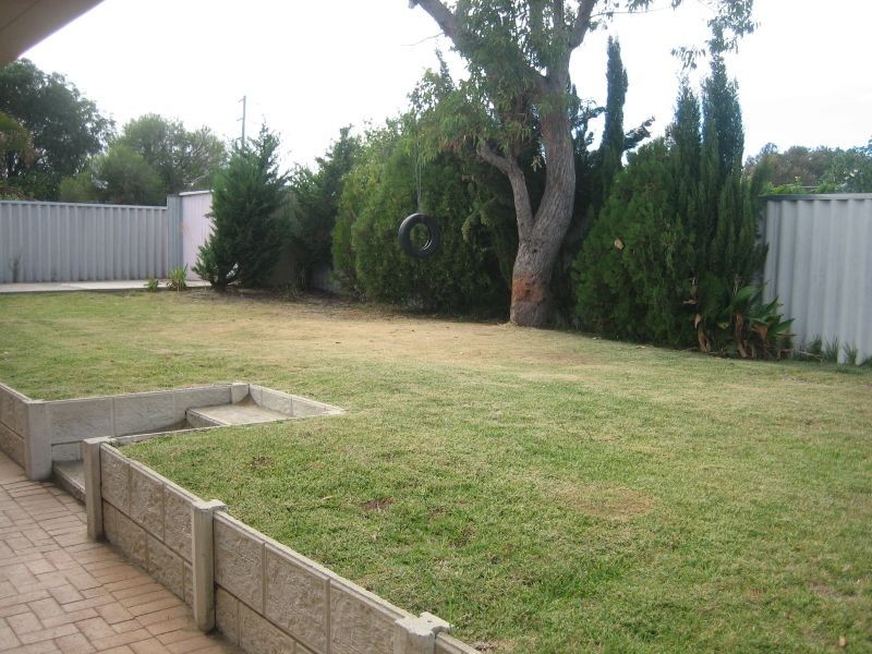 6 Nallan Place, Yangebup WA 6164