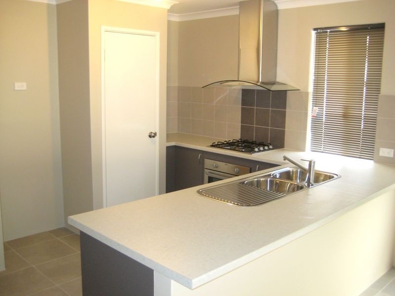 14 Clarity Elbow, Atwell WA 6164