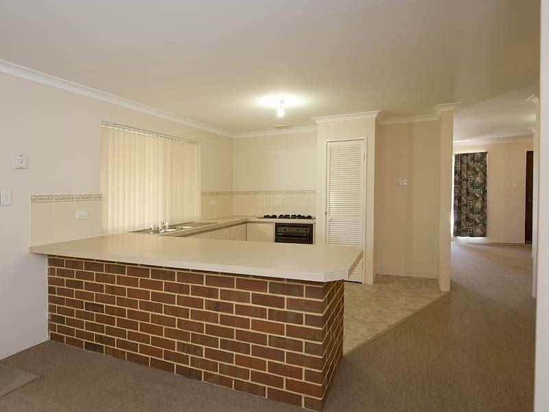 34 Hickson Avenue, Armadale WA 6112