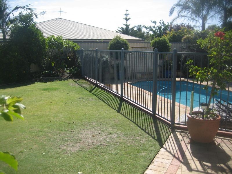 36 St Claire Gardens, Atwell WA 6164