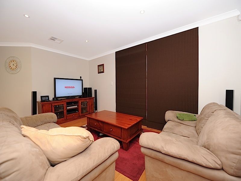 1 Caterpillar Road, Success WA 6164