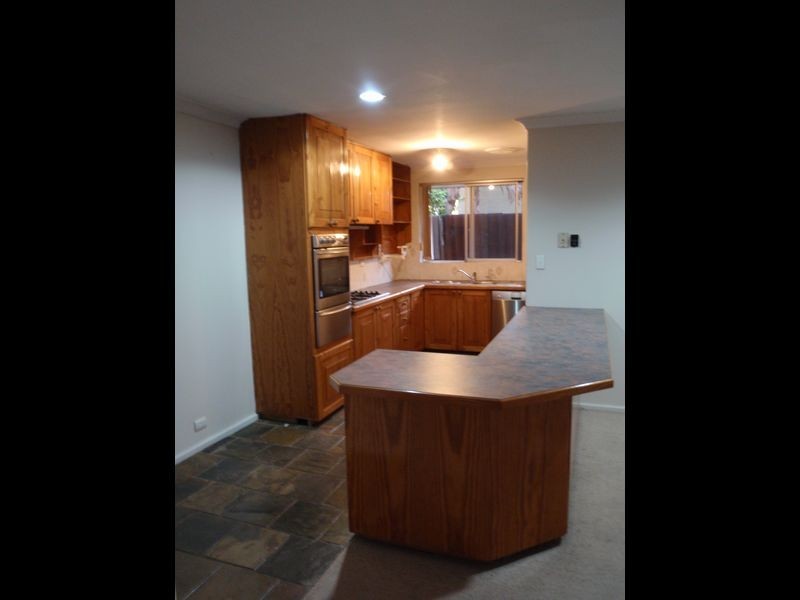 21 Laughton Way, Leeming WA 6149