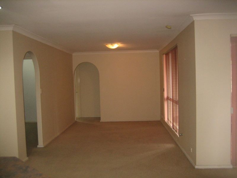 21 Laughton Way, Leeming WA 6149