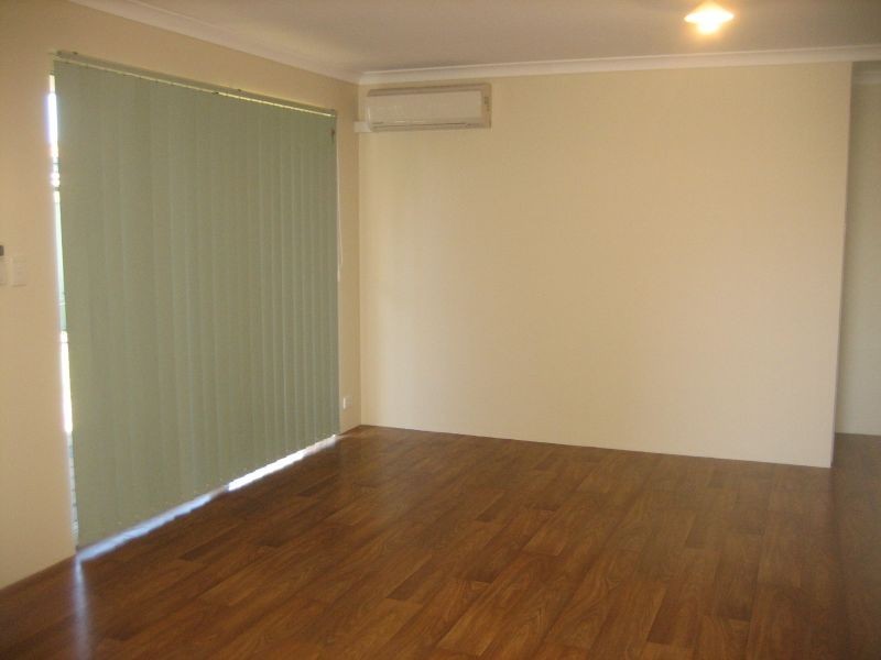 17 Dunnage Court, Atwell WA 6164